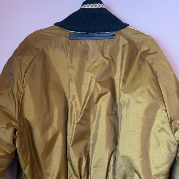 Stearns Bronze Ski & Snowboard Jacket with Shiny Water-Resistant Material - Picture 7 of 12
